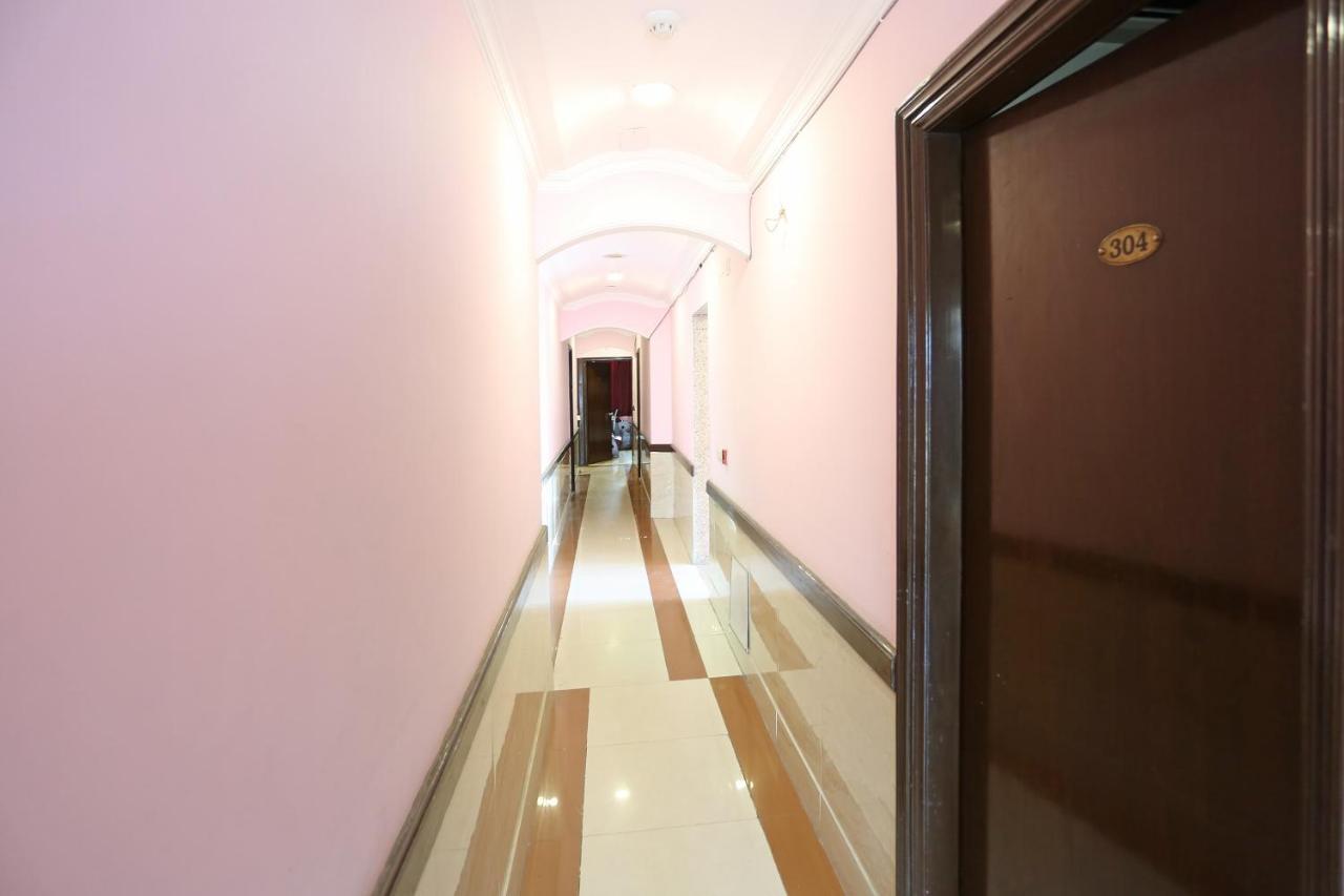 Capital O 5331 Zara Grand New Delhi Extérieur photo
