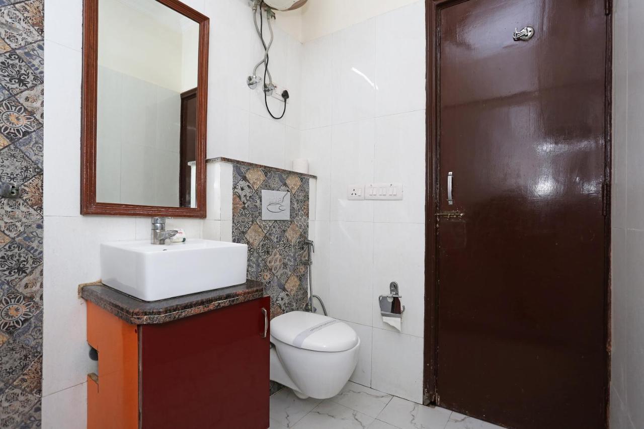 Capital O 5331 Zara Grand New Delhi Extérieur photo